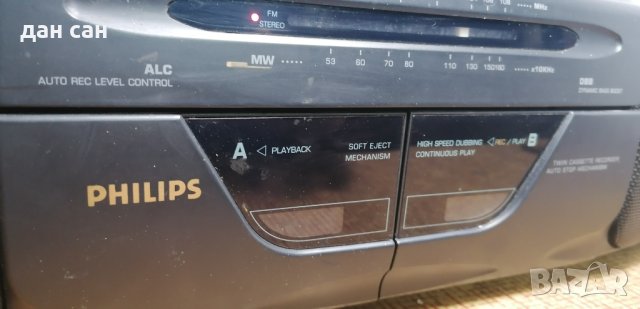 касетофон philips AW 703001