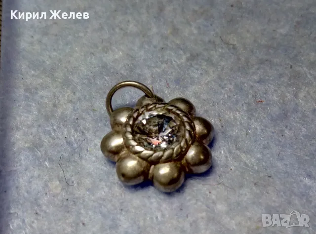 СТАР СКЪПОЦЕНЕН СРЕБЪРЕН ПЕНДАНТ МЕДАЛЬОНЧЕ СРЕБРО ВИСОКА ПРОБА с ЮВЕЛИРНО ФАСЕТИРАН ЦИРКОН 25905, снимка 2 - Антикварни и старинни предмети - 49682440