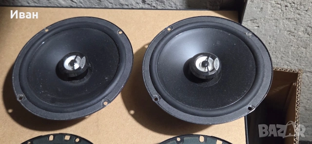 Колони от VW Golf 3, снимка 2 - Части - 53421925