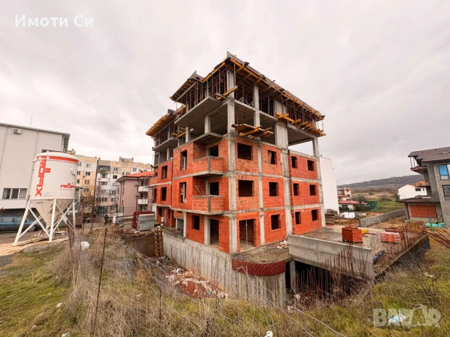 Тристаен апартамент, снимка 3 - Апартаменти - 52153964