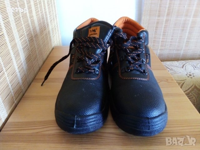 Високи зимни работни обувки, снимка 3 - Мъжки боти - 26548087