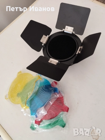 Осветление за студио комплект , снимка 3 - Светкавици, студийно осветление - 52943447