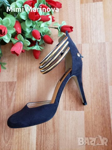 Последни!!!Черни  велурени обувки на ток, снимка 1 - Дамски обувки на ток - 26976676