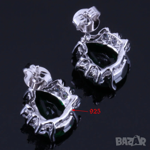 Сребърен комплект с кристали и изумруди, снимка 6 - Бижутерийни комплекти - 44886203