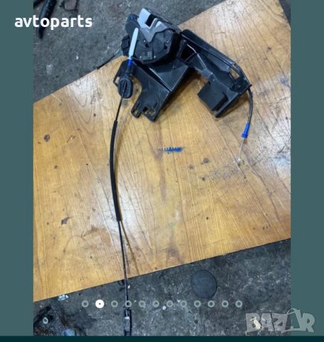 Ford fiesta 2009година 2/3врати Брава и Външна дръжка Лява Врата, снимка 2 - Части - 40719106