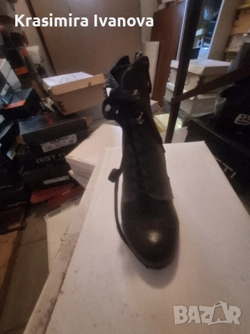 нови боти Габина Варна естествена кожа и велур , снимка 2 - Дамски боти - 52506617