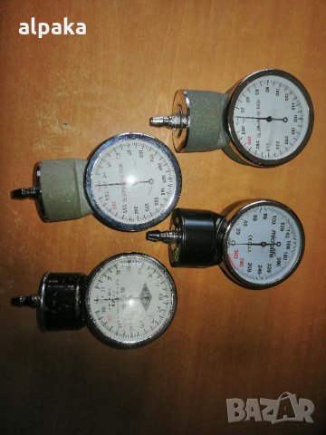 Продавам нови манометри за кръвно налягане