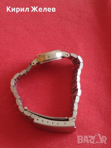 Модерен дизайн дамски часовник Q/Q WATER RESIST JAPAN MOVT стил и комфорт 41705, снимка 4 - Дамски - 43787552