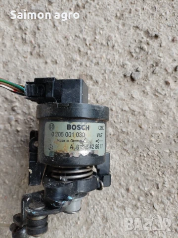 Датчик положение педал на газта на Мерцедес C250D W202 