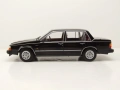 Volvo 760 1985 - мащаб 1:18 на Triple9 моделът е нов в кутия, снимка 3
