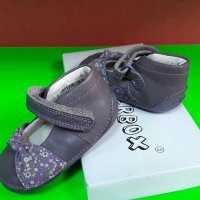 Английски детски обувки естествена кожа за прохождане-CLARKS 2 вида, снимка 3 - Бебешки обувки - 28879167
