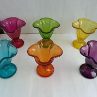 Цветни стъклени чаши купи, снимка 2 - Антикварни и старинни предмети - 32888830