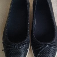 Обувки, снимка 1 - Дамски ежедневни обувки - 44101522