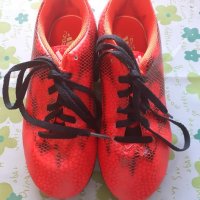 Детски маратонки/ бутонки adidas, снимка 1 - Детски маратонки - 28455279