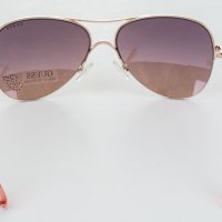 Дамски розовозлатисти слънчеви очила марка Guess, снимка 4 - Слънчеви и диоптрични очила - 37143723