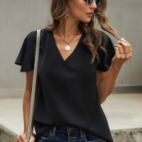 Дамска блуза в черен цвят с V-образно деколте и къси ръкави, снимка 4 - Други - 44862435