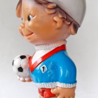 1970те Гумена играчка Футболист Югоскавия Ф-ка Бисерка, снимка 5 - Колекции - 35149091