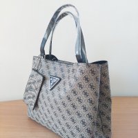Guess дамска чанта стилна чанта луксозна чанта код 232, снимка 2 - Чанти - 43974860