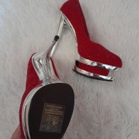 Токчета, снимка 3 - Дамски обувки на ток - 40240924
