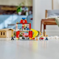 LEGO® City Fire 60375 - Пожарна команда и пожарникарски камион, снимка 5 - Конструктори - 39431123