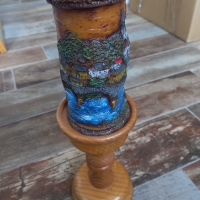 Немски дървен свещник със свещ ръчна изработка , снимка 1 - Декорация за дома - 44864869