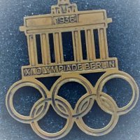 Значка Олимпиада Берлин 1936г., снимка 1 - Антикварни и старинни предмети - 38472312