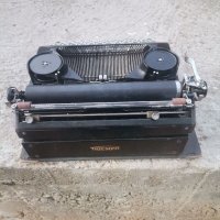 Пишеща машина , снимка 7 - Антикварни и старинни предмети - 39643534