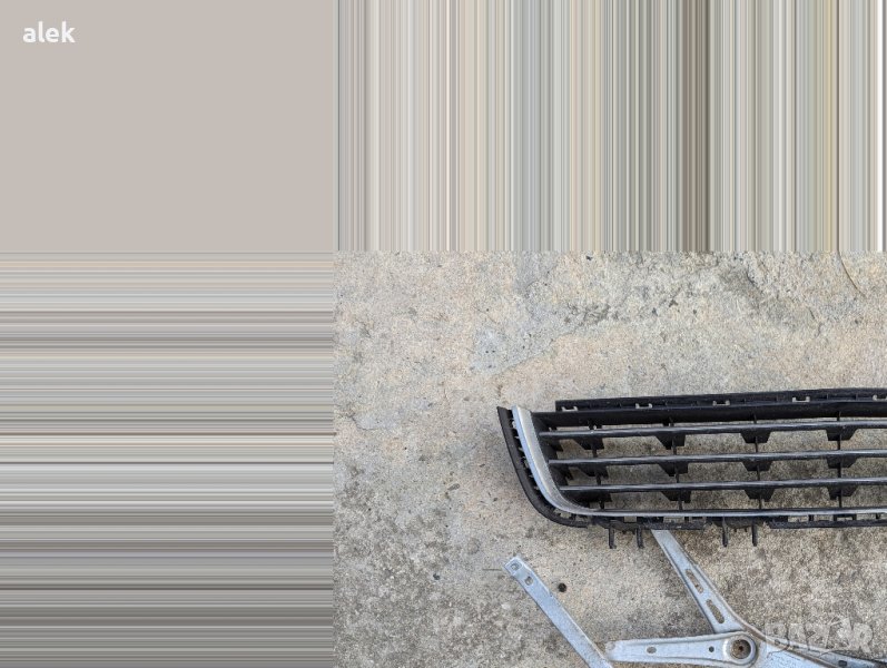 астра Х astra H централна решетка ляв стъклоповдигач, снимка 1