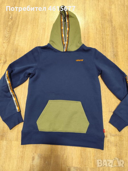 нов суичър на Levis , снимка 1