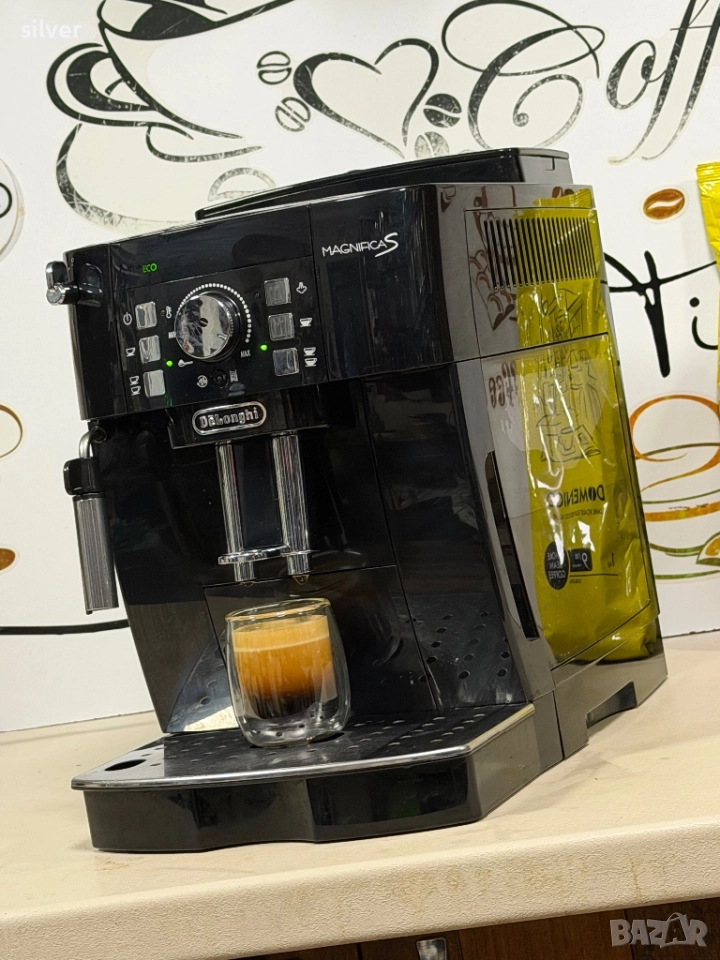Кафемашина кафе автомат delonghi magnifica S с гаранция, снимка 1