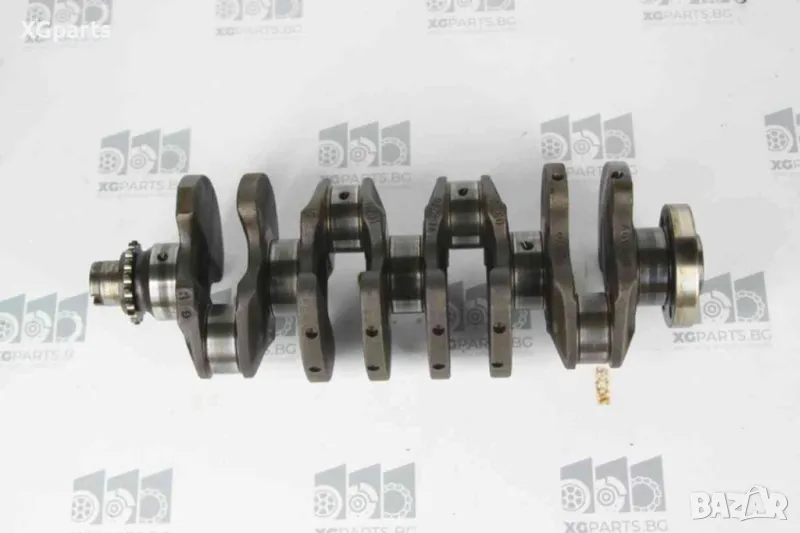  Колянов вал за Volkswagen Polo II 1.6i 75 к.с. тип: AEE (1994-1999), снимка 1