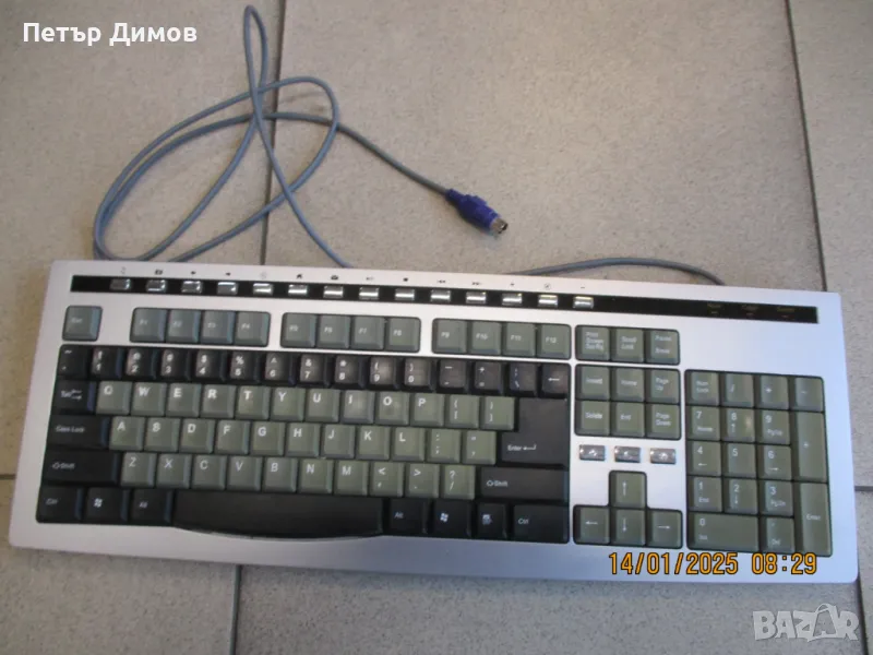 Продавам клавиактура с порт PS/2, снимка 1