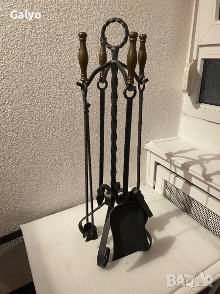  Комплект стари антични прибори, аксесоари за камина, ковано желязо и месинг, снимка 1