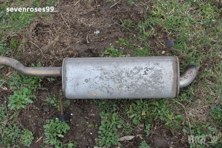 Гърне крайно Форд Фиеста 6 1.4d 2011 Ford Fiesta 6 D3C5A38, снимка 1