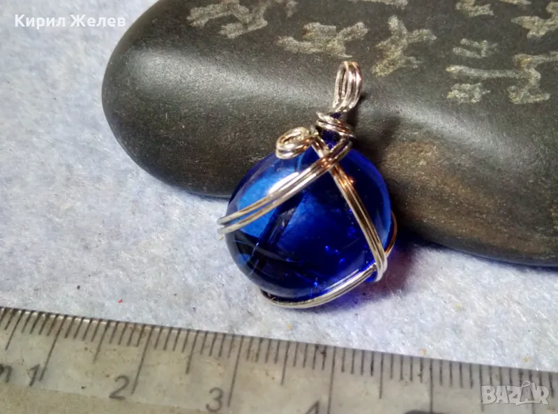 КРАСИВ СРЕБРИСТ ВИНТИДЖ СТИЛ МЕДАЛЬОН АРТ ПЕНДАНТ СИН КРИСТАЛ ХЕНД МЕЙД БИЖУ 47256, снимка 1