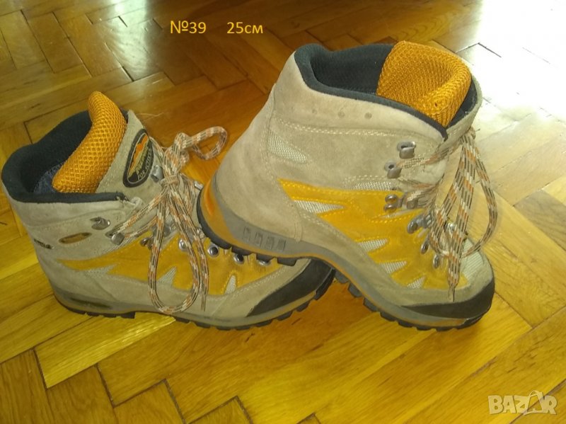 туристически обувки MEINDL, снимка 1