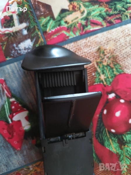 Продавам пепелник за автомобил-Форд Фокус, снимка 1