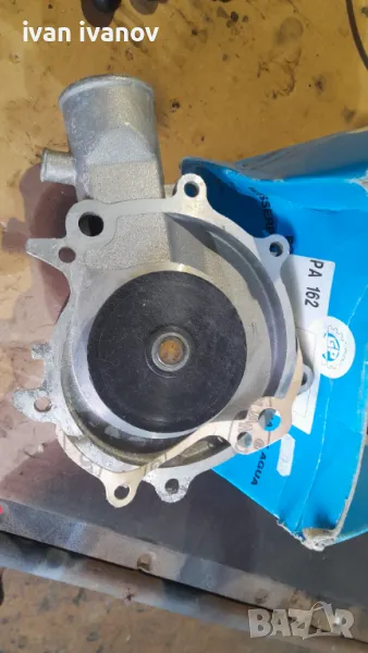 Водна помпа Opel record askona, снимка 1