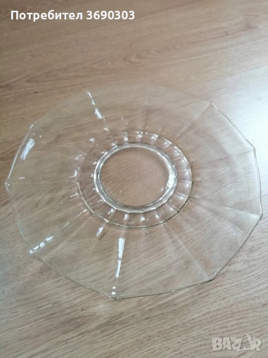 Стъклено плато/ чиния за торта, 10 лв като ново, снимка 1