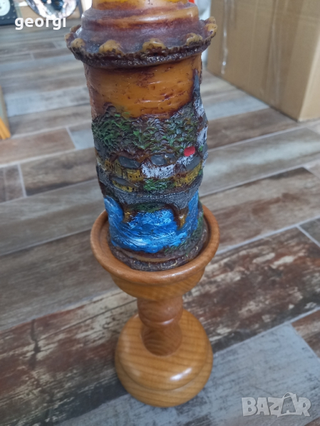 Немски дървен свещник със свещ ръчна изработка , снимка 1