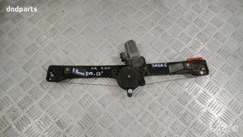 Стъклоповдигач Fiat Punto Evo 2012г.(преден десен)	, снимка 1
