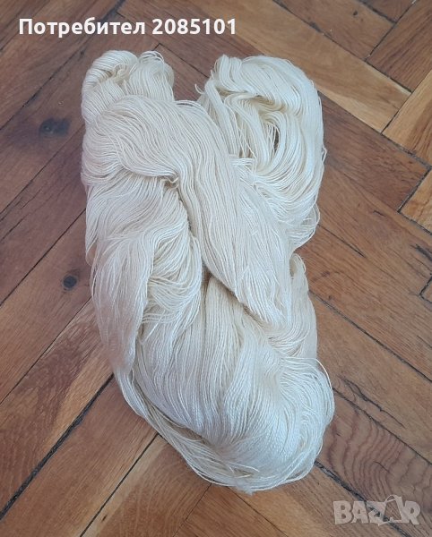 Кремава прежда, снимка 1