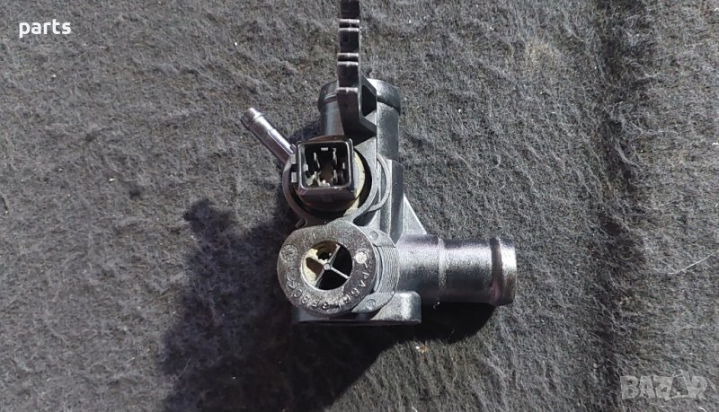 Корпус Термостат VW Голф 3 - Сеат - Шкода N, снимка 1