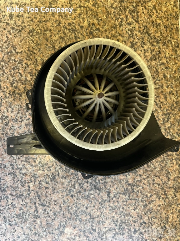 Вентилатор парно за Volkswagen Polo Hatchback IV (10.2001 - 12.2005) 1.2 12V, 64 к.с., снимка 1