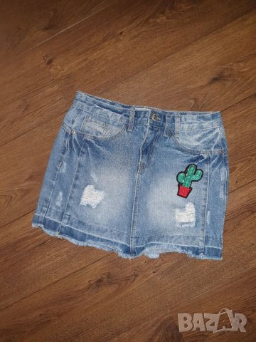 Къса дънкова пола 