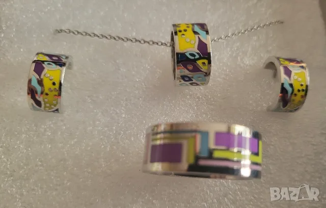 Комплект колие, обеци и пръстен, снимка 4 - Бижутерийни комплекти - 48666563