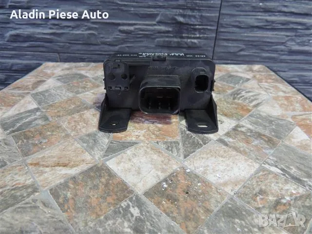 Реле за свещи Mercedes Sprinter / Vito Код A6461536579Q , снимка 4 - Аксесоари и консумативи - 49658885