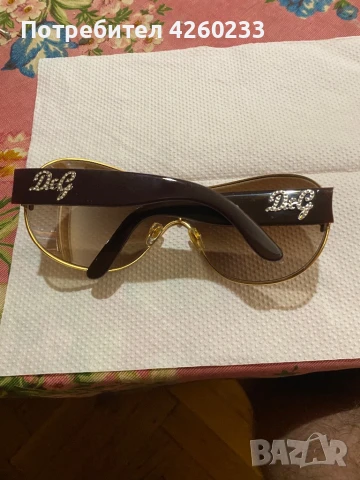 Очила D&G, снимка 3 - Слънчеви и диоптрични очила - 50758630