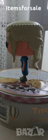 Продавам фънкопоп фигура Денерис Таргериан " Игра на тронове", снимка 2 - Колекции - 52268209