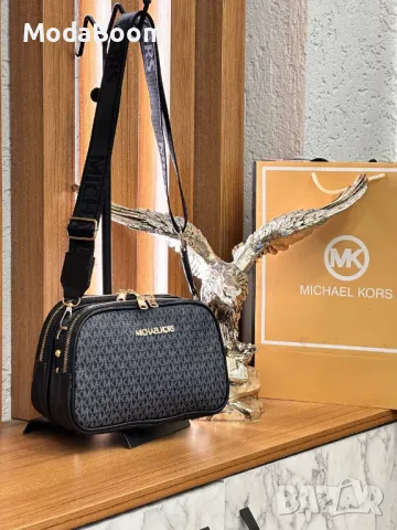 Michael Kors дамски чанти Различни цветове , снимка 4 - Чанти - 48834686